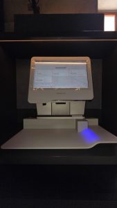 Sistema de Autoatendimento Para Bibliotecas Sapphire 2